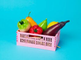 Пестициди та «Вічні хімікати» на фруктах та овочах: що потрібно знати