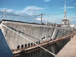 Pourquoi le sous-marin USS Silversides a été transféré dans le Wisconsin pour des réparations d’urgence